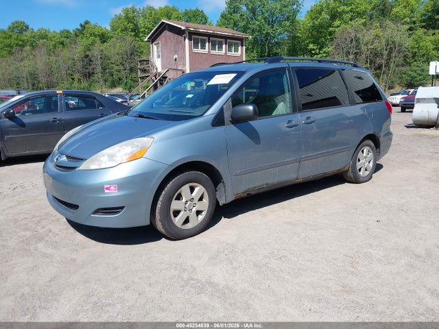 Aukcja sprzedaży 2010 Toyota Sienna Le, vin: 5TDKK4CC3AS333209, numer aukcji: 45254539