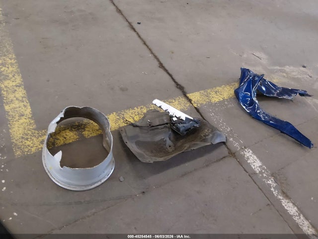 Tesla Model 3 Long Range/performance 2018 5YJ3E1EB9JF147693 Image 11