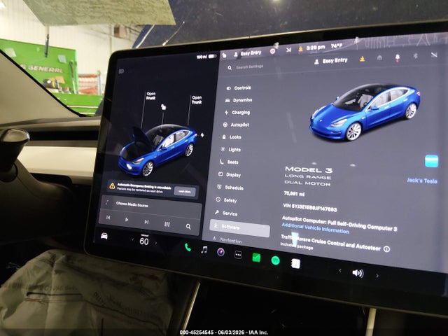 2018 Tesla Model 3 Long Range/performance მანქანა იყიდება აუქციონზე, vin: 5YJ3E1EB9JF147693, აუქციონის ნომერი: 45254545