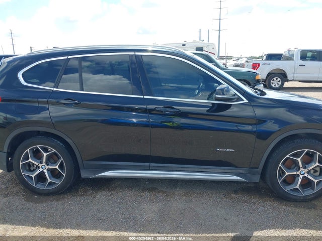 45254563 :رقم المزاد ، WBXHT3Z38H4A57209 vin ، 2017 Bmw X1 Xdrive28i مزاد بيع