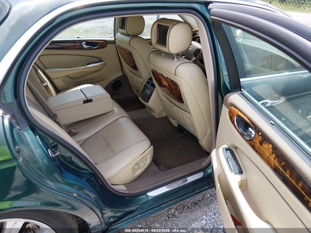2005 Jaguar Xj Super V8 მანქანა იყიდება აუქციონზე, vin: SAJWA82B75TG40835, აუქციონის ნომერი: 45254579