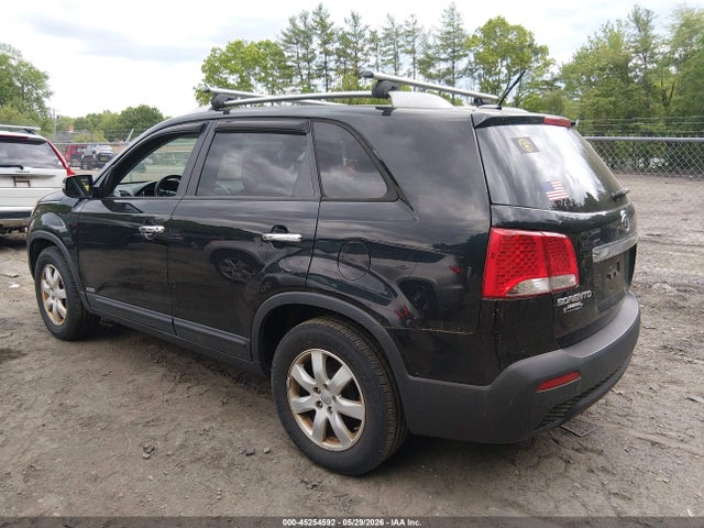 45254592 :رقم المزاد ، 5XYKTDA23DG338306 vin ، 2013 Kia Sorento Lx V6 مزاد بيع