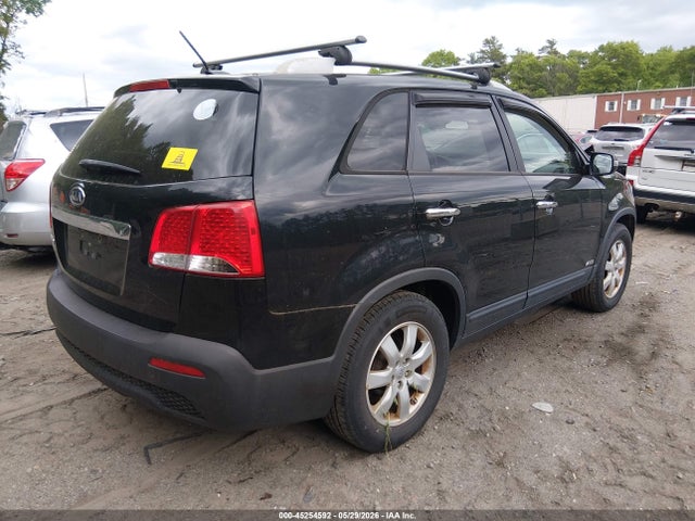 45254592 :رقم المزاد ، 5XYKTDA23DG338306 vin ، 2013 Kia Sorento Lx V6 مزاد بيع