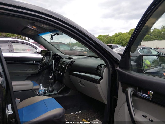 45254592 :رقم المزاد ، 5XYKTDA23DG338306 vin ، 2013 Kia Sorento Lx V6 مزاد بيع