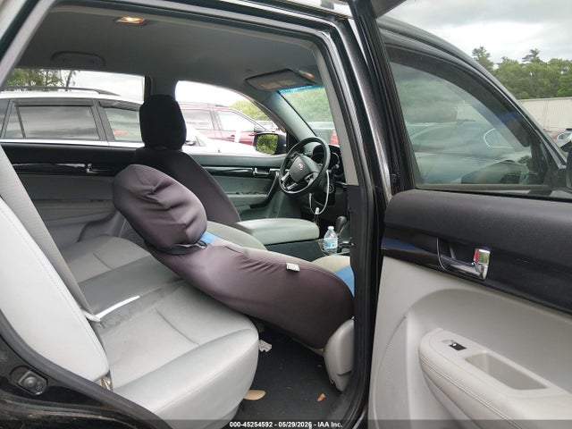 45254592 :رقم المزاد ، 5XYKTDA23DG338306 vin ، 2013 Kia Sorento Lx V6 مزاد بيع