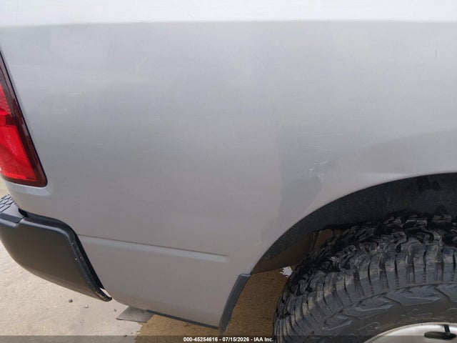 3C6JR7DG5MG635234 RAM 1500 Classic Tradesman 4x4 8&#039; Box