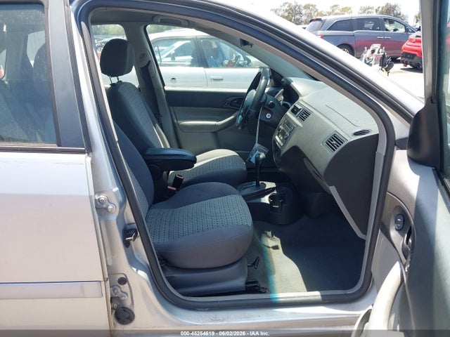 45254619 :رقم المزاد ، 1FAFP34N56W208660 vin ، 2006 Ford Focus Zx4 مزاد بيع