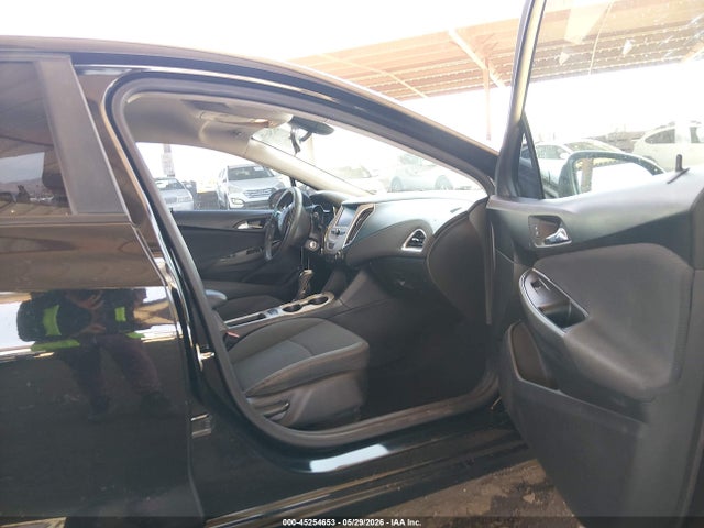 Aukcja sprzedaży 2017 Chevrolet Cruze Ls Auto, vin: 1G1BC5SMXH7132109, numer aukcji: 45254653