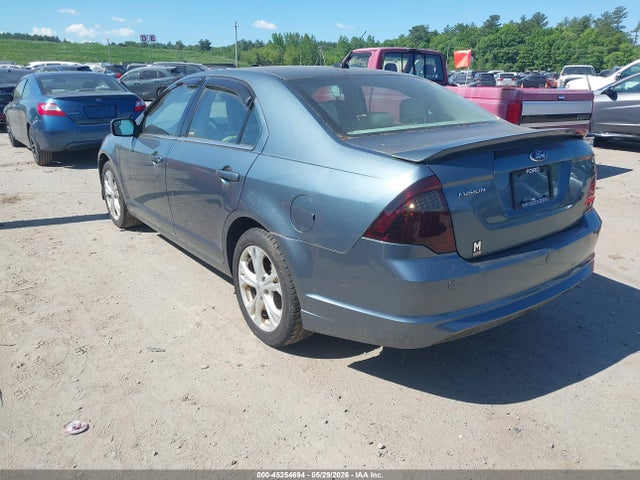 45254694 :رقم المزاد ، 3FAHP0HAXCR405739 vin ، 2012 Ford Fusion Se مزاد بيع