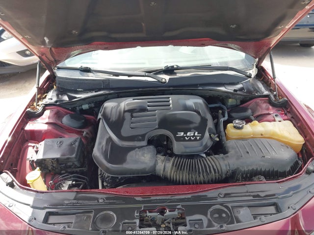 2016 Chrysler 300c მანქანა იყიდება აუქციონზე, vin: 2C3CCAEG0GH181465, აუქციონის ნომერი: 45254709