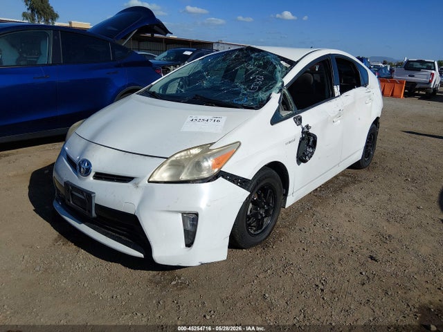 2013 Toyota Prius Two მანქანა იყიდება აუქციონზე, vin: JTDKN3DUXD5651752, აუქციონის ნომერი: 45254716