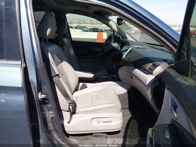 2017 Honda Pilot Touring მანქანა იყიდება აუქციონზე, vin: 5FNYF5H94HB029001, აუქციონის ნომერი: 45254721