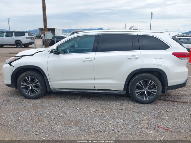 Aukcja sprzedaży 2018 Toyota Highlander Le Plus, vin: 5TDBZRFH9JS804991, numer aukcji: 45254732