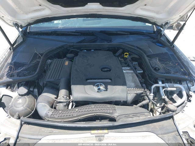 2017 Mercedes-benz C 300 მანქანა იყიდება აუქციონზე, vin: 55SWF4JB3HU206103, აუქციონის ნომერი: 45254738