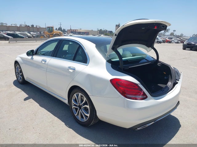 2017 Mercedes-benz C 300 მანქანა იყიდება აუქციონზე, vin: 55SWF4JB3HU206103, აუქციონის ნომერი: 45254738
