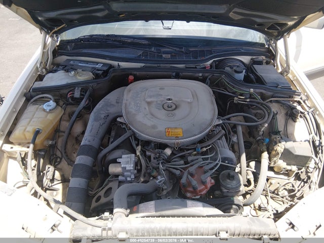 45254739 :رقم المزاد ، WDBCA35D0GA226890 vin ، 1986 Mercedes-benz 420 Sel مزاد بيع