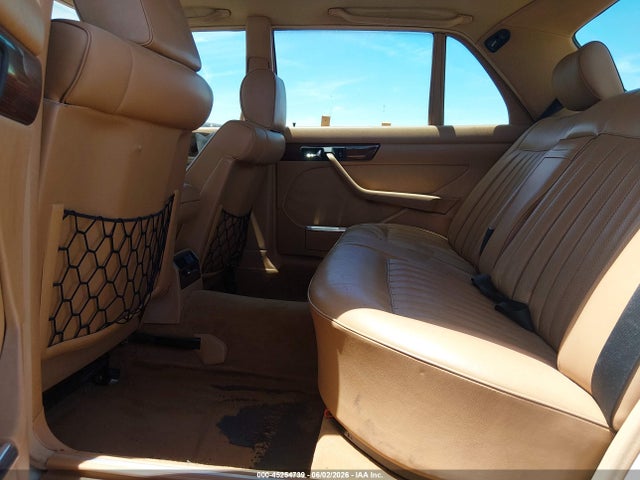 45254739 :رقم المزاد ، WDBCA35D0GA226890 vin ، 1986 Mercedes-benz 420 Sel مزاد بيع