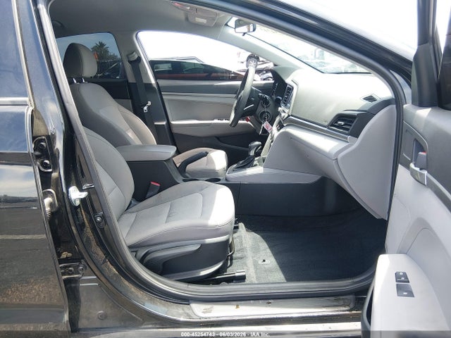 Hyundai ELANTRA SE 2019 5NPD74LF0KH440648 Image 5