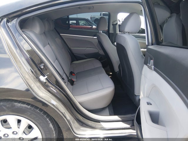 Hyundai ELANTRA SE 2019 5NPD74LF0KH440648 Image 8