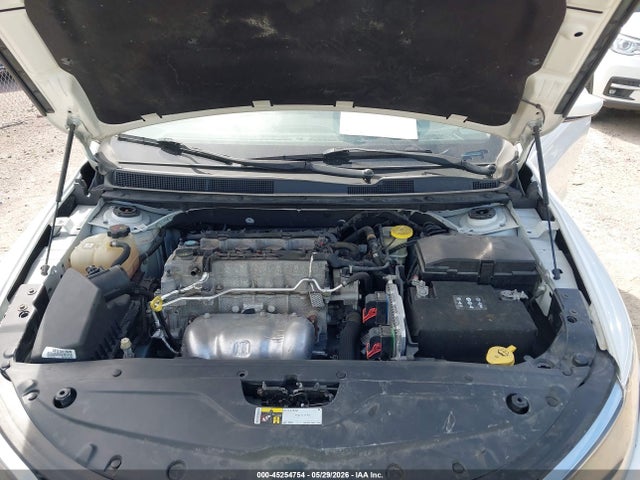 45254754 :رقم المزاد ، 1C3CCCAB3FN590782 vin ، 2015 Chrysler 200 Limited مزاد بيع