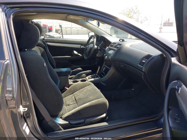 45254755 :رقم المزاد ، 1HGCM72715A011239 vin ، 2005 Honda Accord 2.4 Ex مزاد بيع