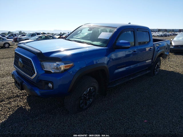 3TMCZ5AN8JM124445 Toyota Tacoma Trd Off Road