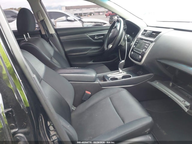 1N4AL3AP0JC129905 Nissan Altima 2.5 Sr