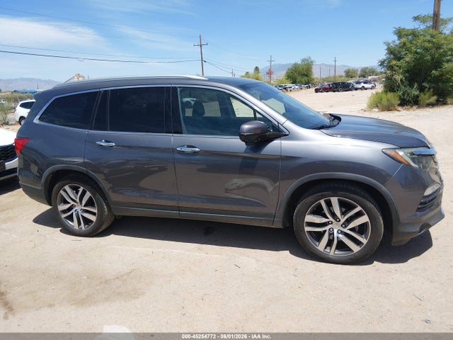 Honda Pilot Touring 2016 5FNYF5H98GB033910 Image 12
