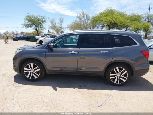 Honda Pilot Touring 2016 5FNYF5H98GB033910 Image 13