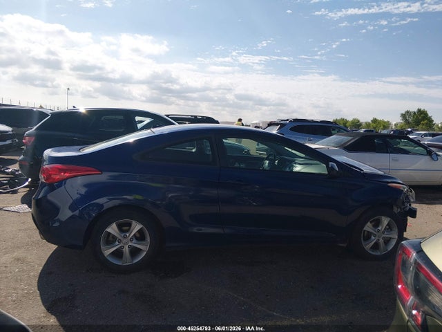 Продажа на аукционе авто 2013 Hyundai Elantra Gs, vin: KMHDH6AE7DU001048, номер лота: 45254793