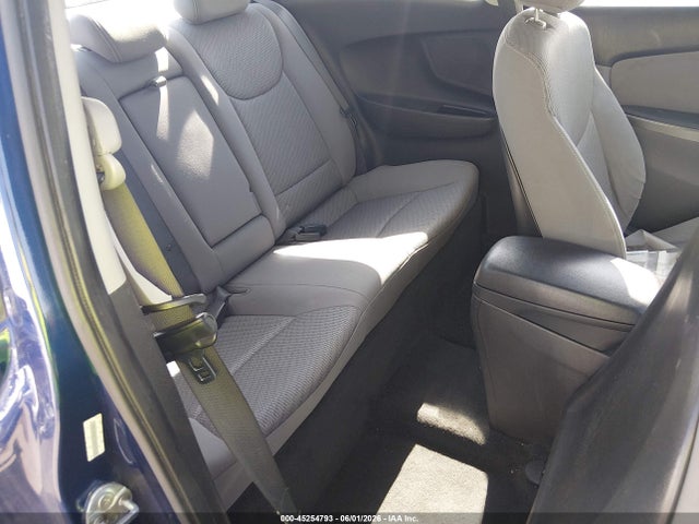 Продажа на аукционе авто 2013 Hyundai Elantra Gs, vin: KMHDH6AE7DU001048, номер лота: 45254793