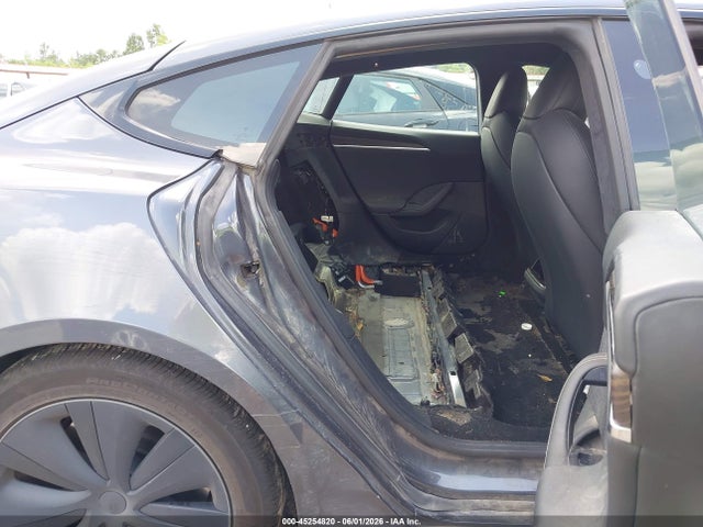 Auction sale of the 2021 Tesla Model S Long Range Dual Motor All-wheel Drive, vin: 5YJSA1E56MF428257, lot number: 45254820