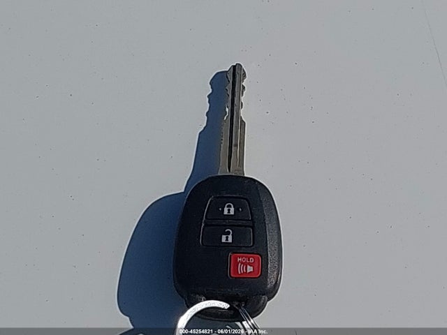 Toyota Corolla Cross L 2024 7MUAAAAG9RV114632 Image 11