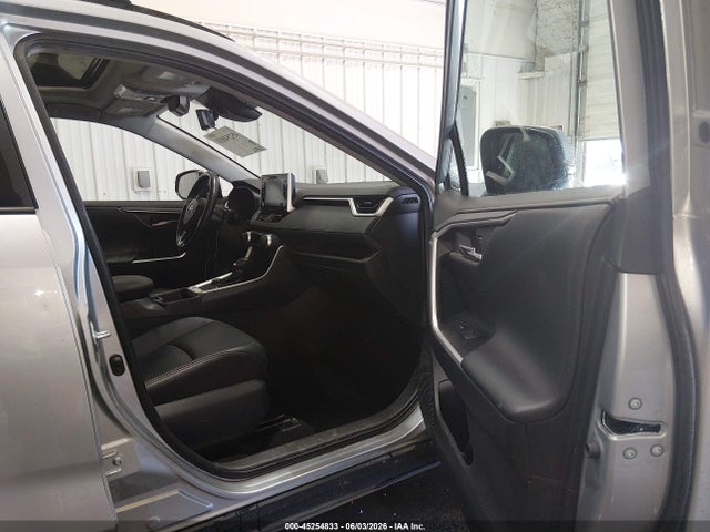 2T3DWRFV4KW041057 Toyota Rav4 Hybrid Limited
