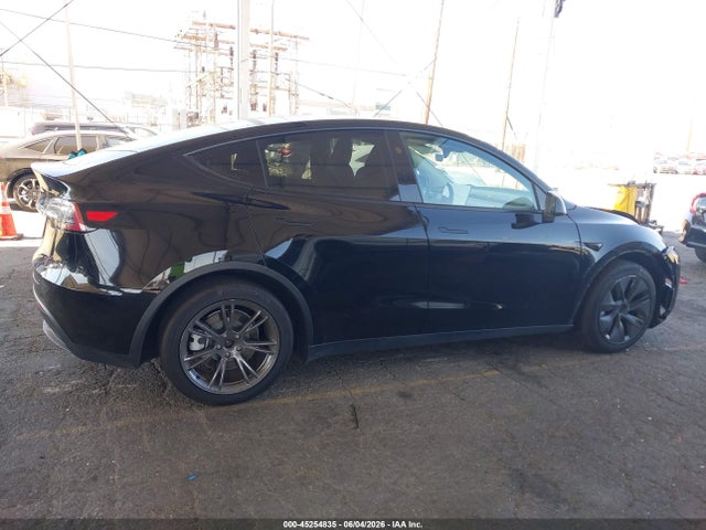 7SAYGAEE0SF249544 Tesla Model Y Long Range Dual Motor All-wheel Drive