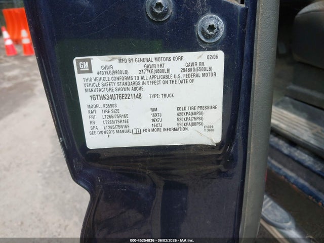 45254836 :رقم المزاد ، 1GTHK34U76E221148 vin ، 2006 Gmc Sierra 3500 Work Truck مزاد بيع