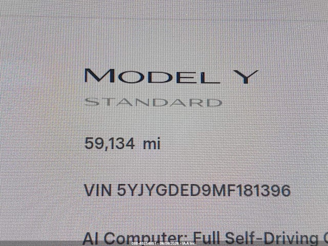 Tesla Model Y Standard Range Rear-wheel Drive 2021 5YJYGDED9MF181396 Image 16