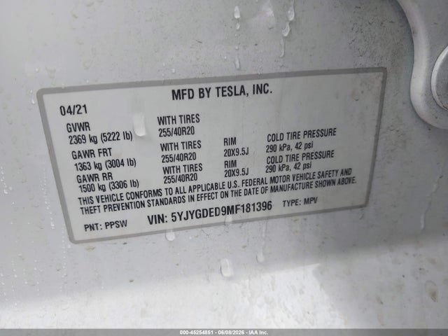 Tesla Model Y Standard Range Rear-wheel Drive 2021 5YJYGDED9MF181396 Image 9