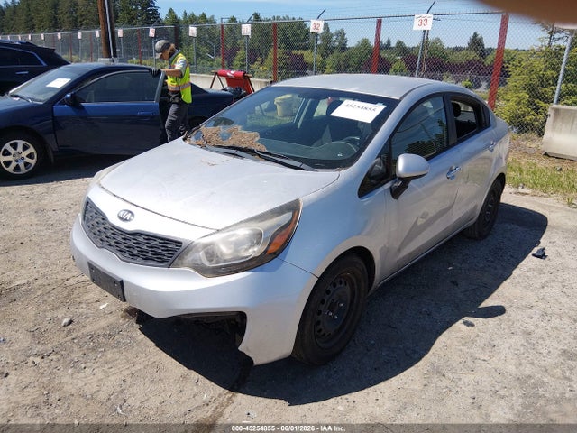 KIA RIO LX 2014 KNADM4A32E6361091 Image 2