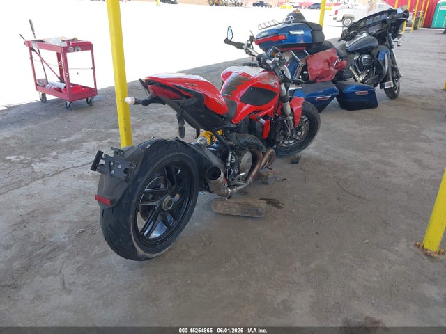 Ducati Monster 1200 S 2015 ZDM1RBSV0FB006431 Image 4