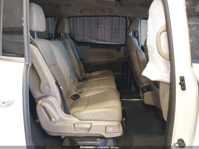 5FNRL6H9XJB018674 Honda Odyssey Elite