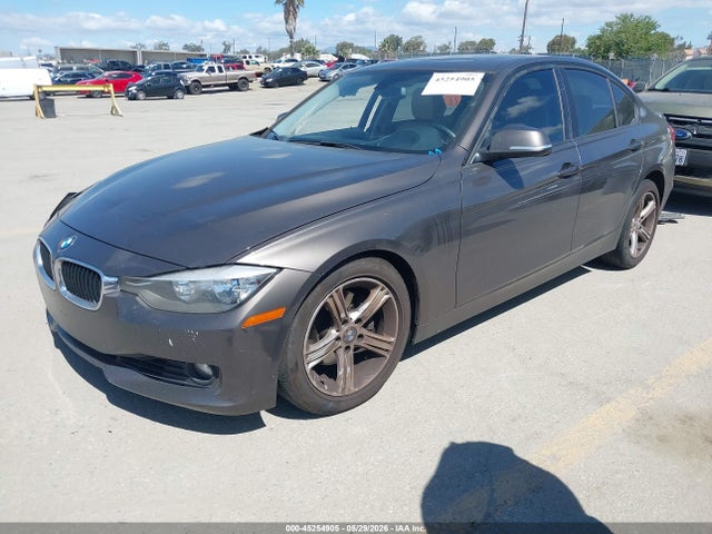 BMW 328I 2014 WBA3C1C59EK109535 Image 2