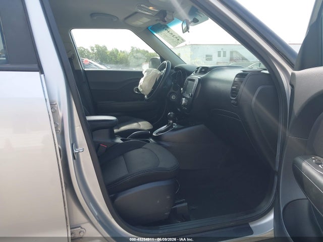 45254911 :رقم المزاد ، KNDJP3A59K7632131 vin ، 2019 Kia Soul + مزاد بيع