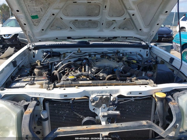 2004 Nissan Frontier Xe-v6 მანქანა იყიდება აუქციონზე, vin: 1N6ED27Y14C426637, აუქციონის ნომერი: 45254925