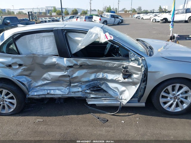 Toyota CAMRY LE 2024 4T1C11AKXRU226063 Image 14