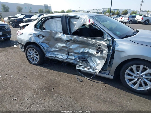 Toyota CAMRY LE 2024 4T1C11AKXRU226063 Image 6
