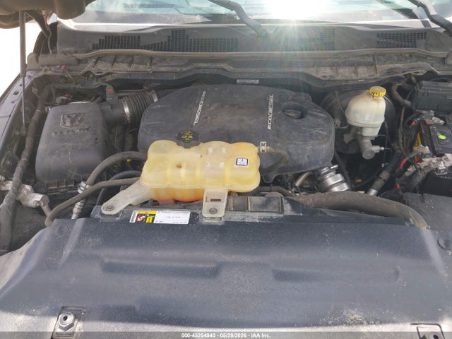 45254940 :رقم المزاد ، 1C6RR6NMXGS227942 vin ، 2016 Ram 1500 Laramie مزاد بيع