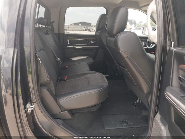 45254940 :رقم المزاد ، 1C6RR6NMXGS227942 vin ، 2016 Ram 1500 Laramie مزاد بيع