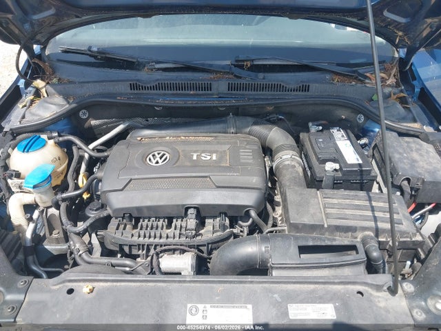45254974 :رقم المزاد ، 3VWD17AJ6FM284137 vin ، 2015 Volkswagen Jetta 1.8t Se مزاد بيع