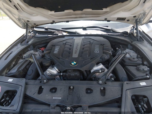 45254990 :رقم المزاد ، WBAFU9C58DDY72593 vin ، 2013 Bmw 550i Xdrive مزاد بيع